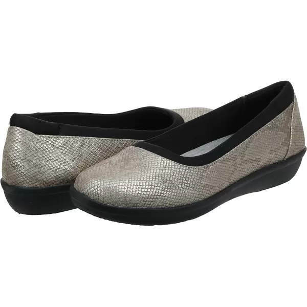 Clarks Women's Ayla Low Ballet Flat