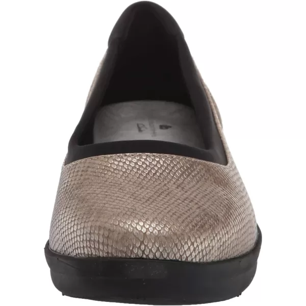 Clarks Women's Ayla Low Ballet Flat