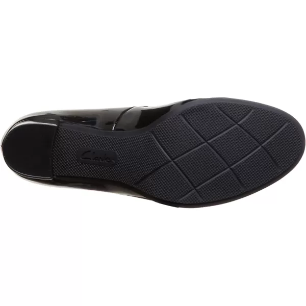 Clarks Women's Bayla Skip Pump