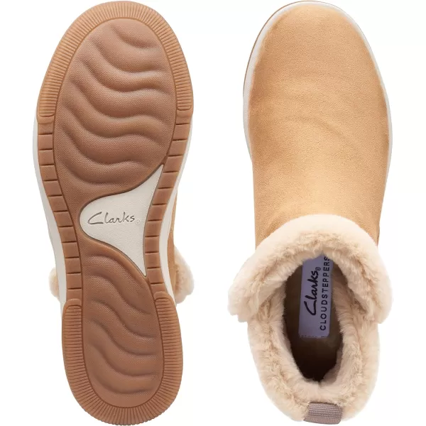 Clarks Women's Breeze Fur Ankle Boot