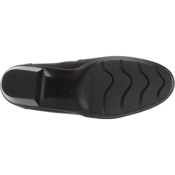 Clarks Women's Emslie Warren Slip-On Loafer
