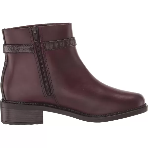 Clarks Women's Maye Grace Fashion Boot