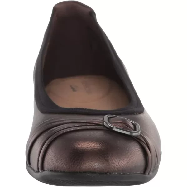 Clarks Women's Sara Tulip Ballet Flat