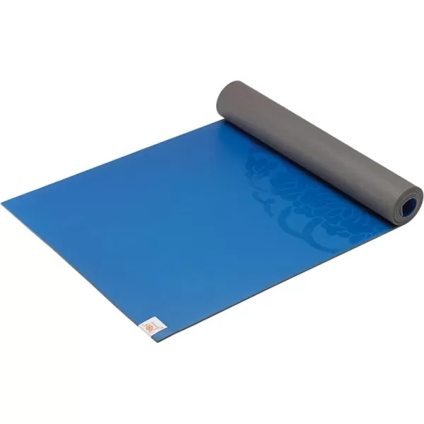 Gaiam Dry-Grip Yoga Mat - 5mm Thick Non-Slip Exercise &amp; Fitness Mat for Standard or Hot Yoga, Pilates and Floor Workouts - Cushioned Support, Non-Slip Coat - 68 x 24 Inches