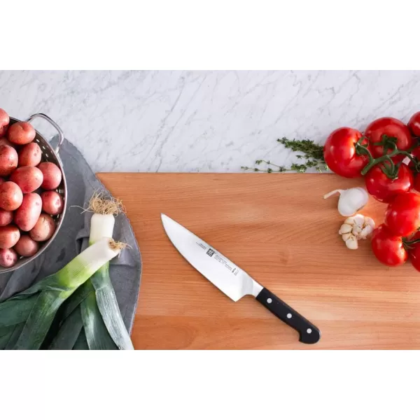 ZWILLING Professional S 2-Piece Razor-Sharp German Chef's Knife Set, Made in Company-Owned German Factory with Special Formula Steel perfected for almost 300 Years, Dishwasher Safe